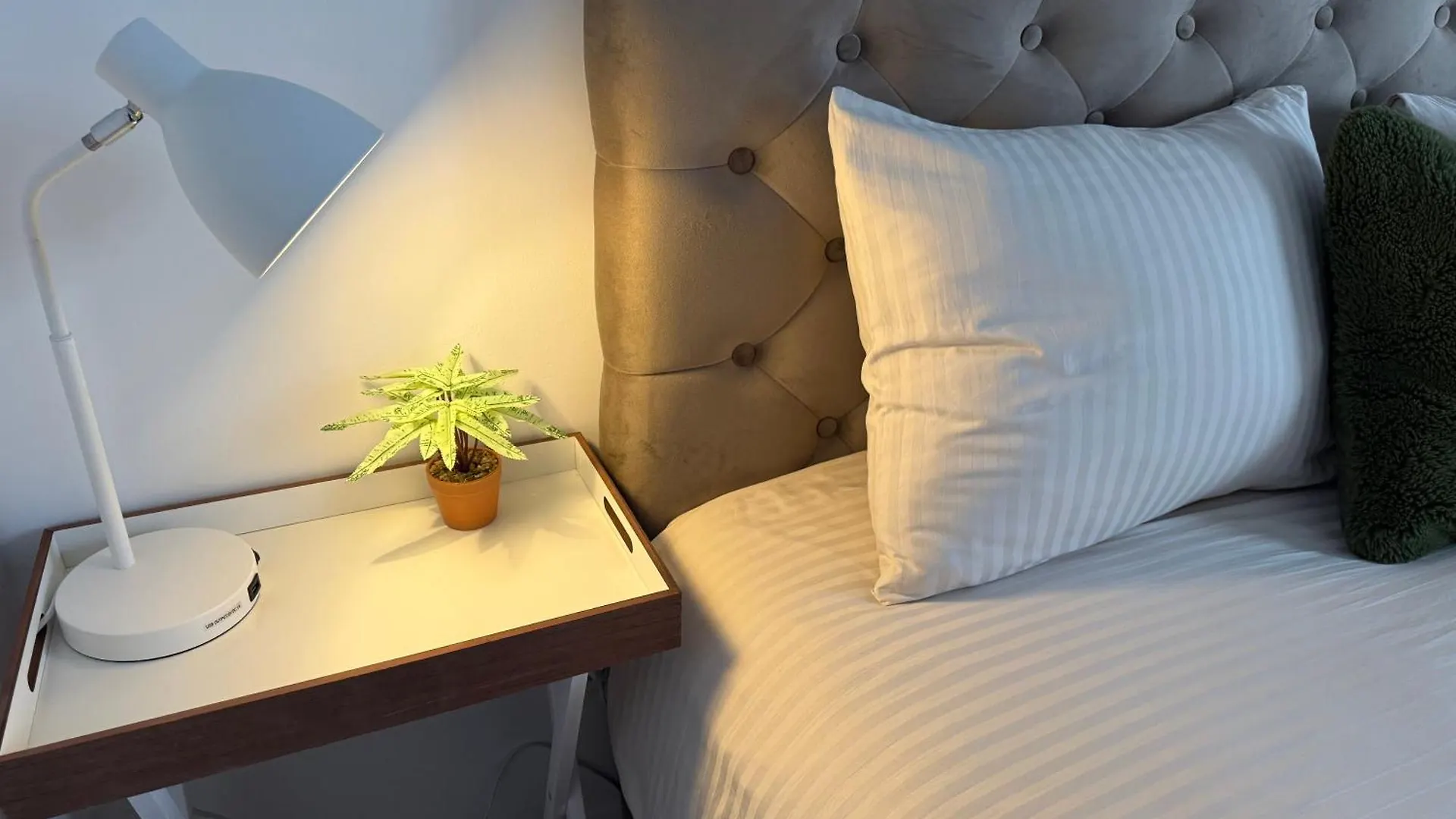 Cozy South-Up Apartment Brussels Belgium